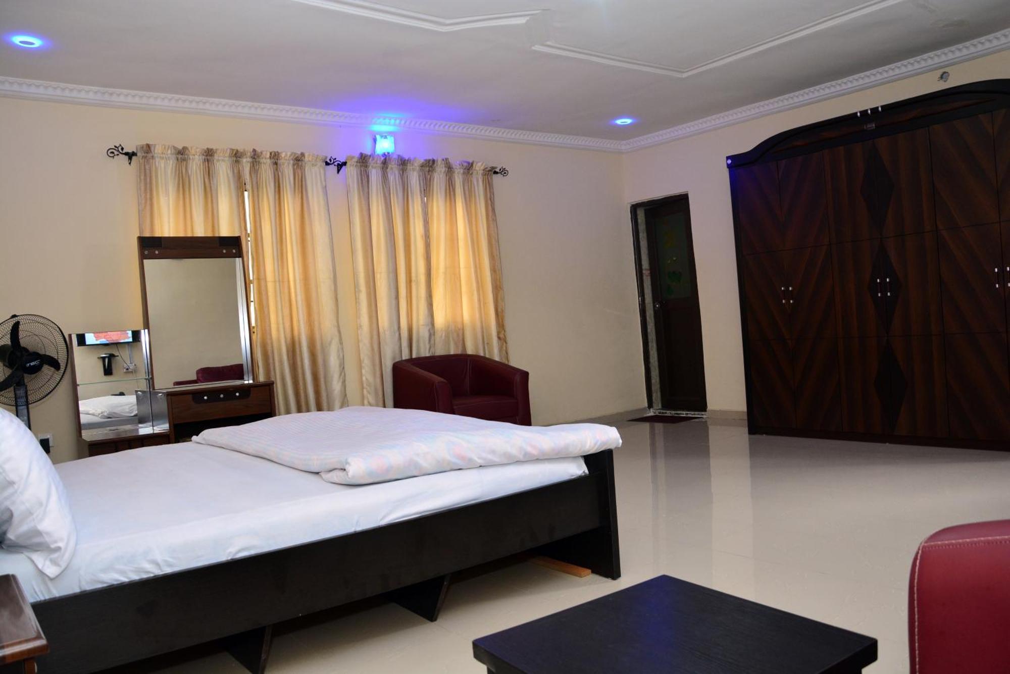 Bbd Hotel And Suites Ibadan Exterior photo